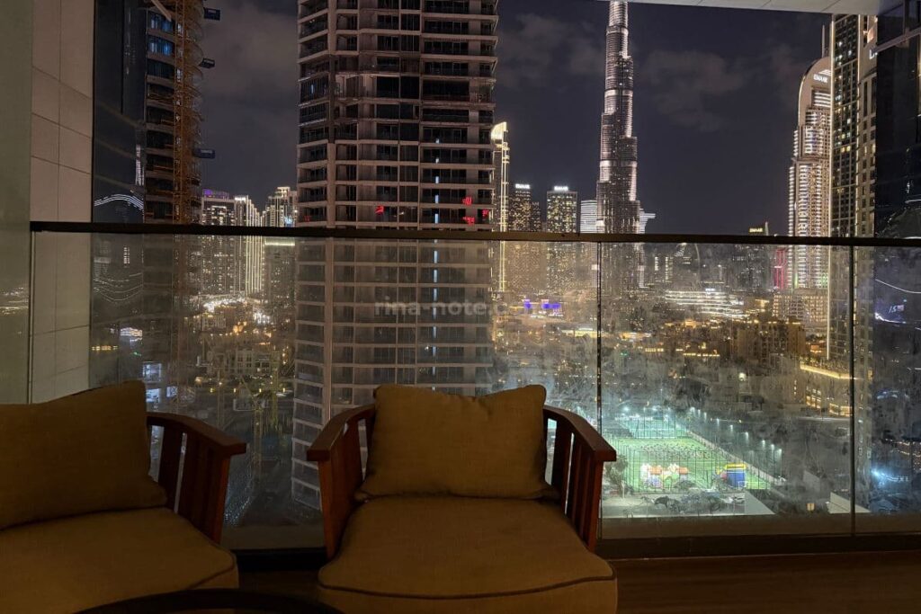 Ramee Dream Hotelの客室バルコニーから見たブルジュハリファ